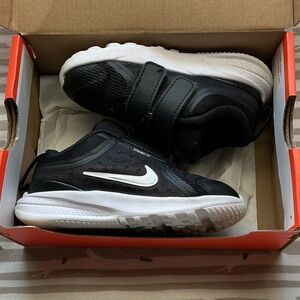 Nike Kids Black and White Velcro Sneakers